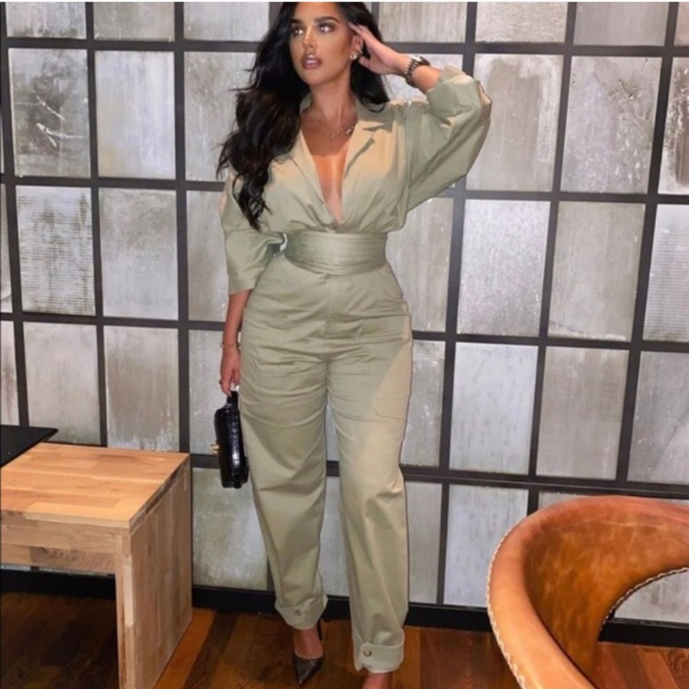 Zara bloggers fav belted jumpsuit